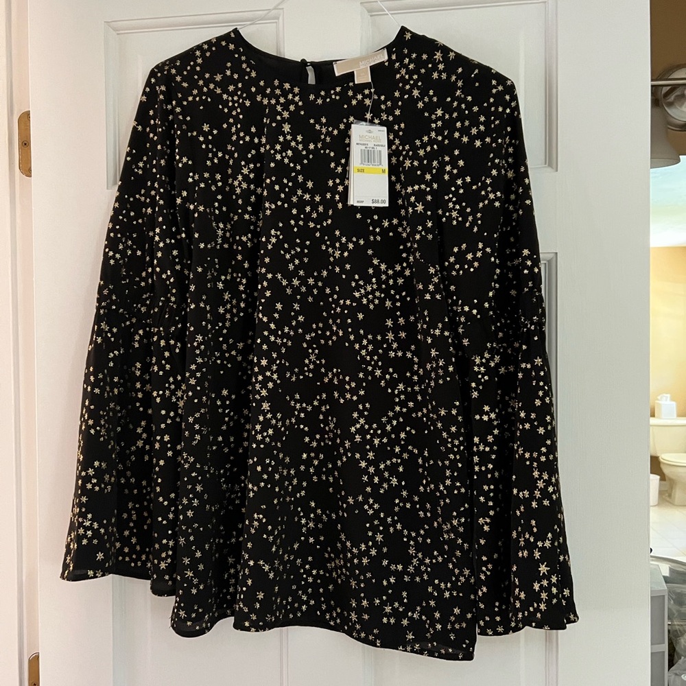 Michael Kors size medium blouse. NWT SF dog friendly home